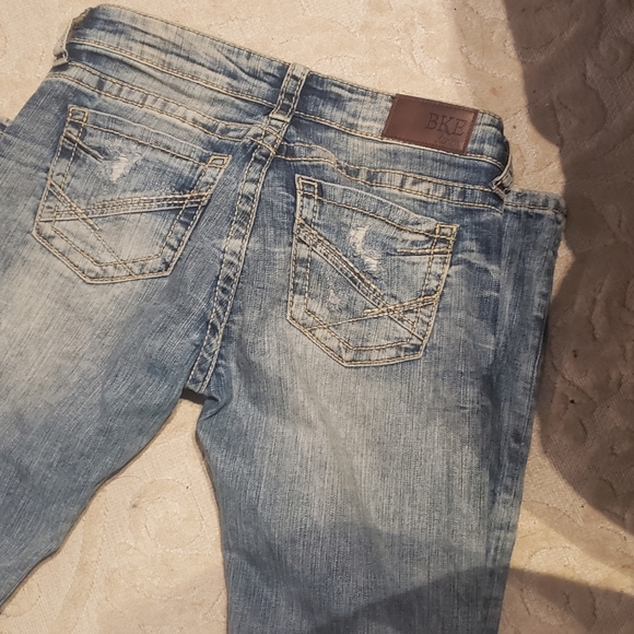 BKE Jean's - Picture 2 of 4